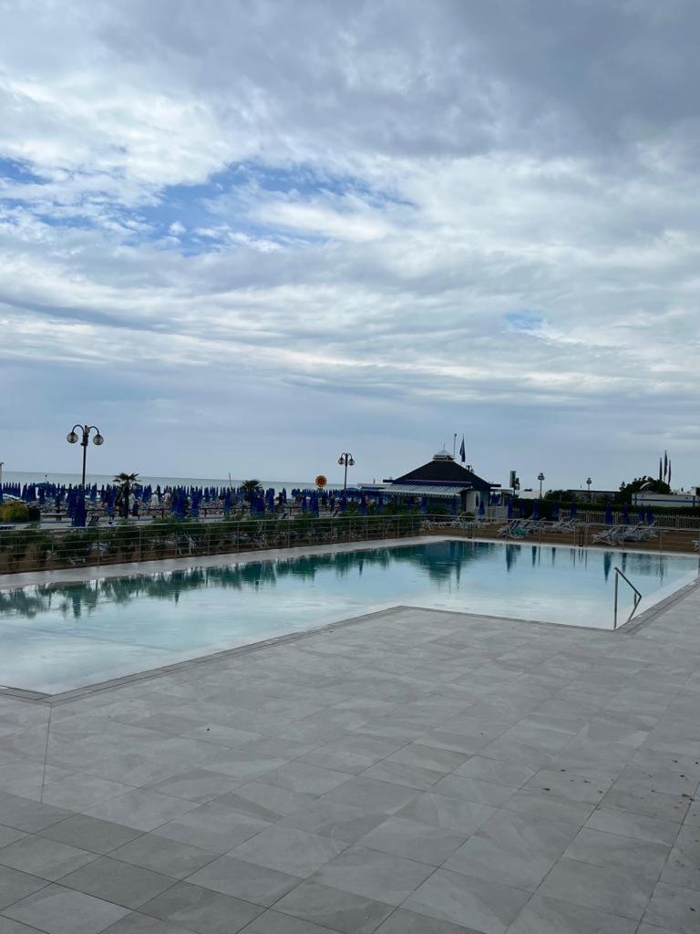 Residence Penelope - Walterigato Apartments Solo Per Famiglie Lido di Jesolo Dış mekan fotoğraf
